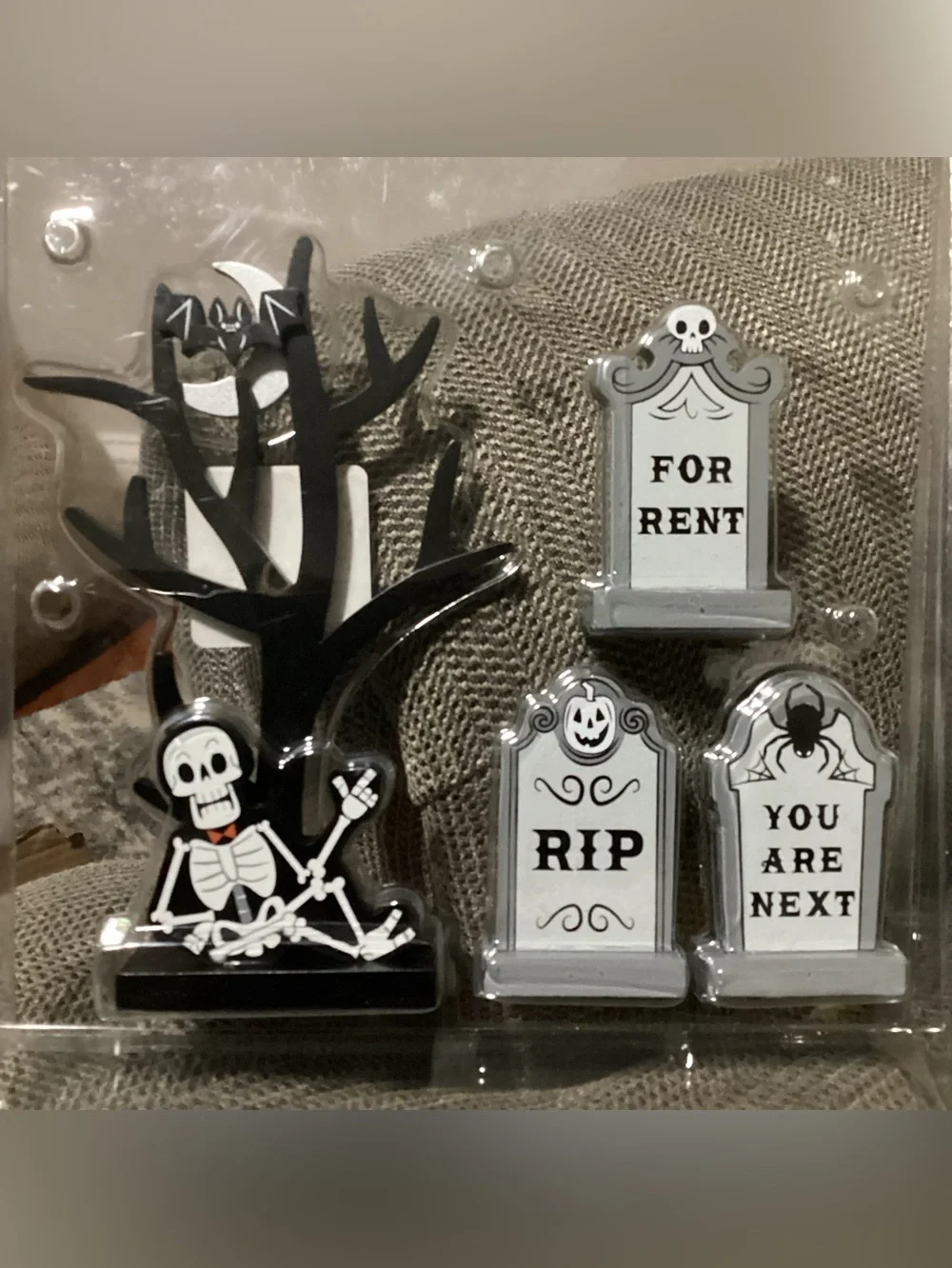 Target Hyde & Eek Mini Mantle Skeleton Themed Decor Wood Halloween Lot of 2 2022